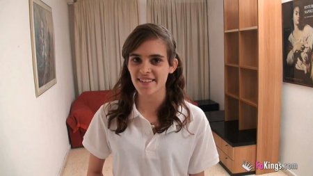 Сегодня Маша отдастся мастеру телевизоров