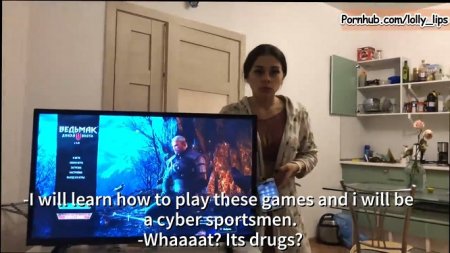 Потратил всю зарплату мамы на игру и был наказан